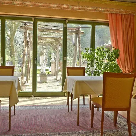 Zierlinger Πανσιόν Senftenberg