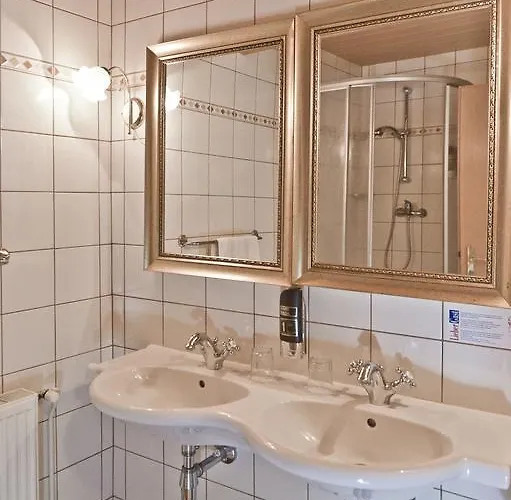 Zierlinger Gæstehus 3*